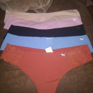 *Cyber Monday Sale* Victoria Secret No show thongs